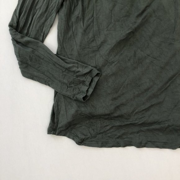 Roebuck & Co. Blouse Women's M Green Long Sleeve V Neck Top Reg Fit Size M - Picture 11 of 14